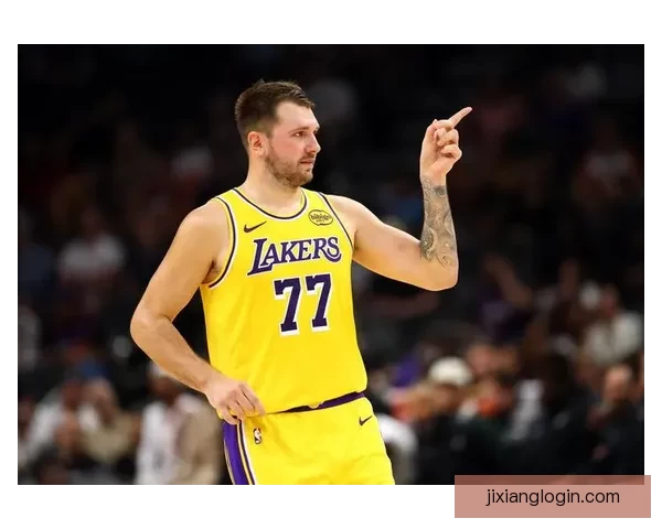 东契奇腿筋受伤雷迪克责任引争议球队用主力变成雷伯杜模式 东契奇腿筋受伤雷迪克责任引争议球队用主力变成雷伯杜模式