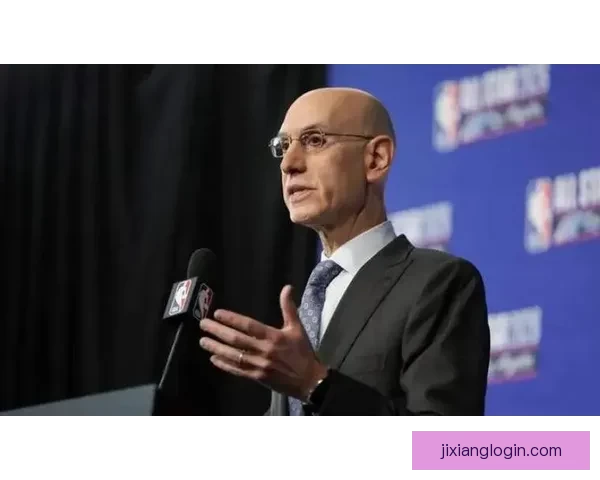 萧华回应65场评奖规则未改动 坚持其有效性原则